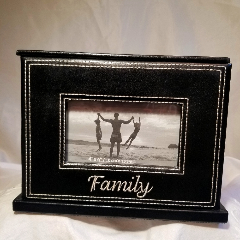 Black Leather 100 Photo Album Display Decor